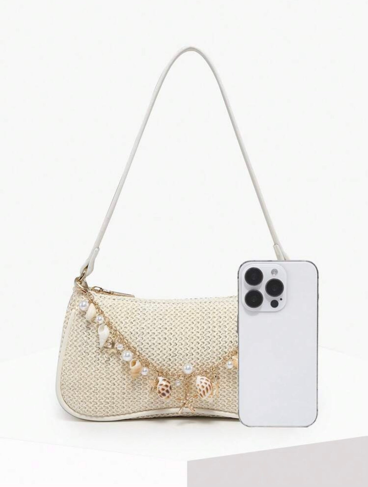 Sea shell & pearls purse