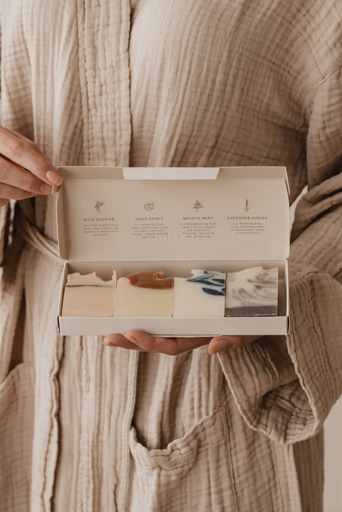 Coffret découverte | 100 % naturel |
Coffret cadeau barres de savon corps best-sellers